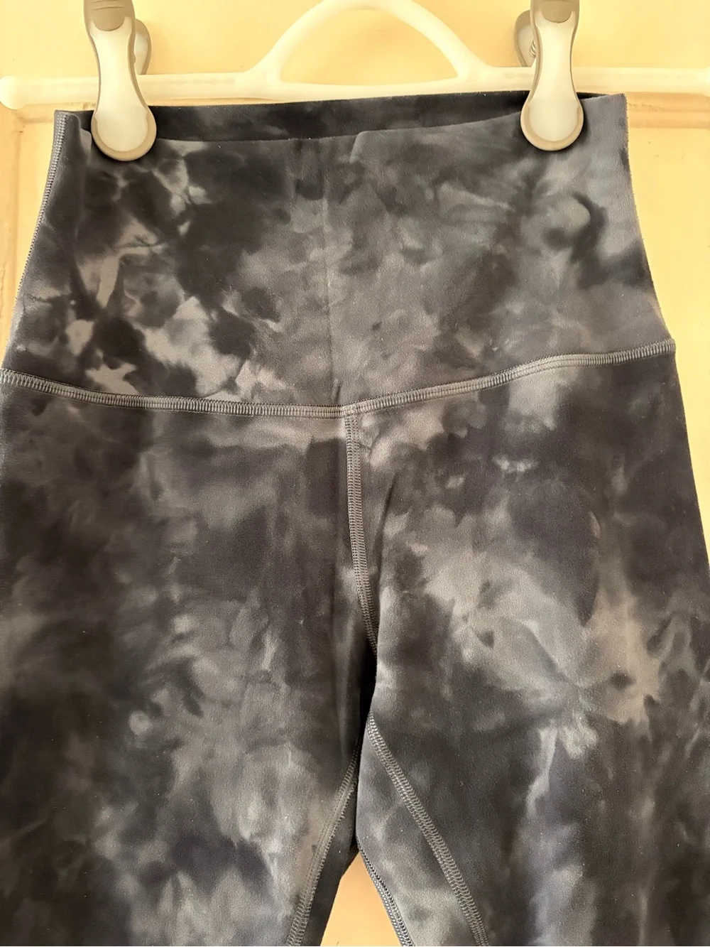 Lululemon align 25” leggings size 4